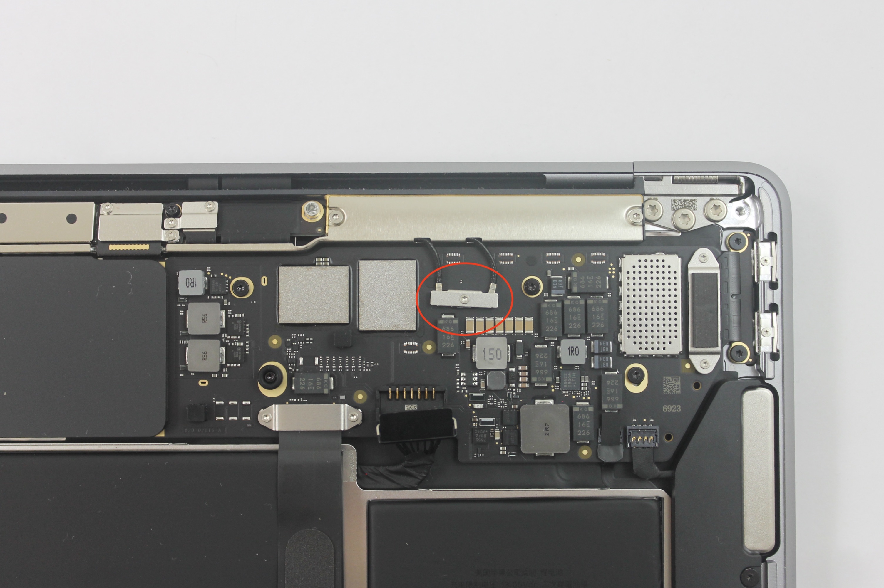 Changer écran A2337