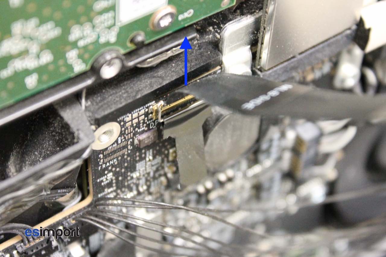 Changement ventilateur lecteur optique – imac 21.5″ A1311 mi 2011