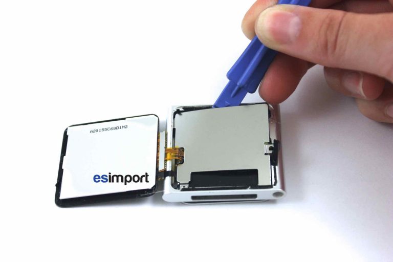 Changement de la nappe Jack-on/off-volume sur un iPod Nano 6