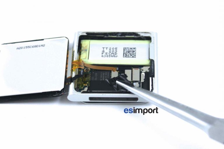 Changement de la nappe Jack-on/off-volume sur un iPod Nano 6