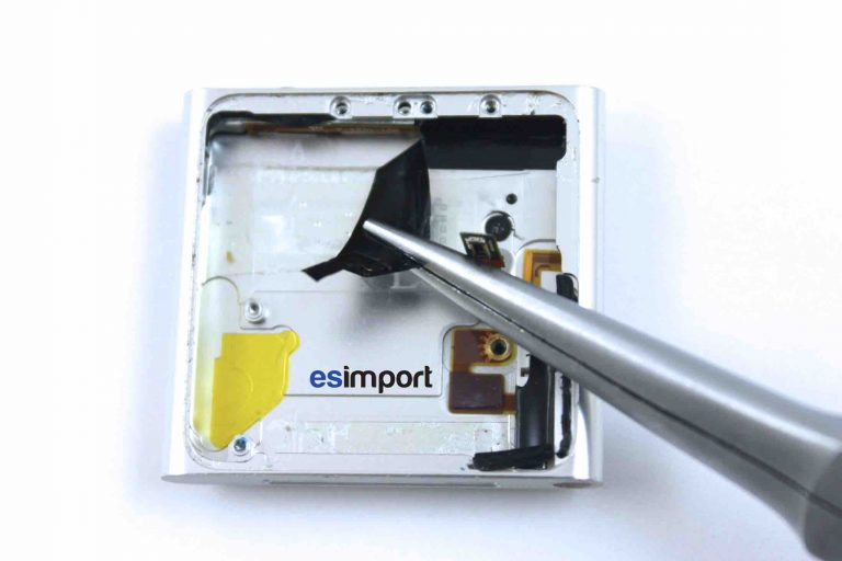 Changement de la nappe Jack-on/off-volume sur un iPod Nano 6