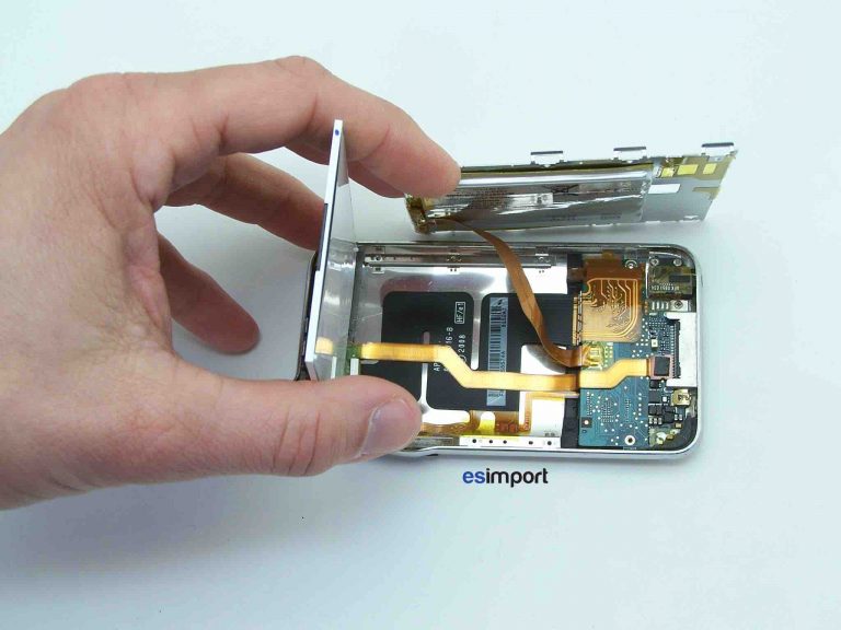 Changement de la coque arrière sur un iPod Touch 2
