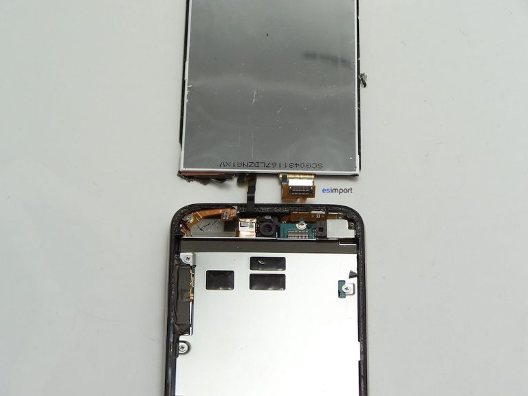 Changement de l’ensemble écran sur un iPod touch 4