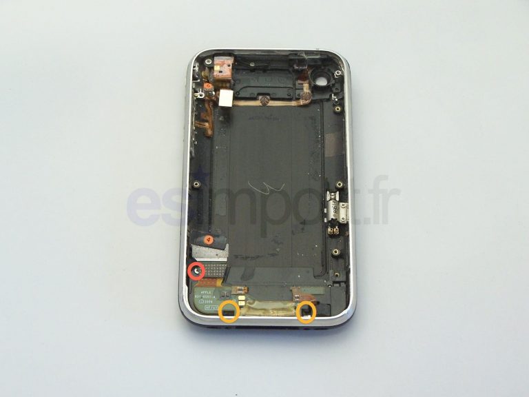 Remplacement de la coque arrière sur iPhone 3GS
