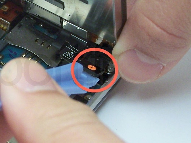 Changement de la batterie sur un iPhone 3GS