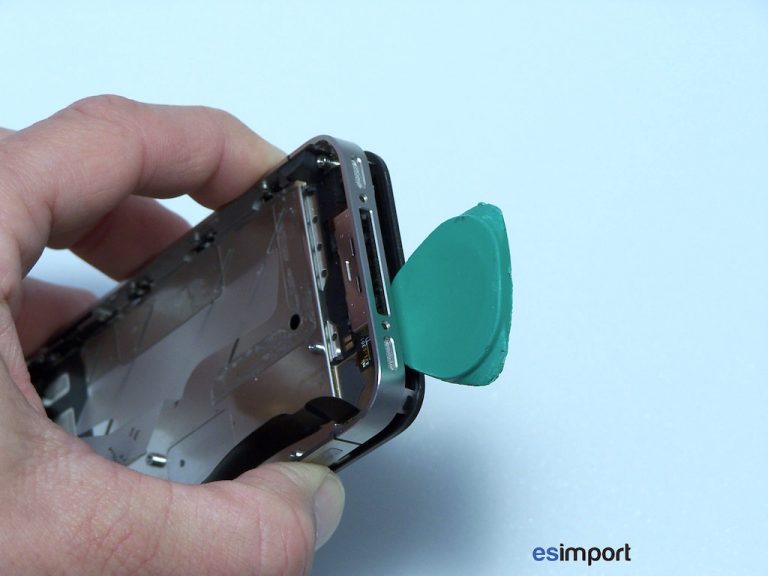 Changement de l’ensemble écran sur un iPhone 4S