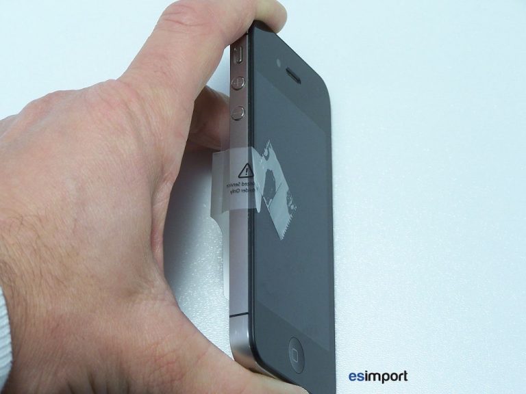 Changement du dock connecteur sur un iPhone 4S