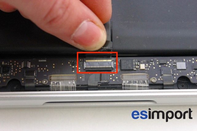 Changement ForceTouch Macbook 15″ A1398 Rétina mi 2015