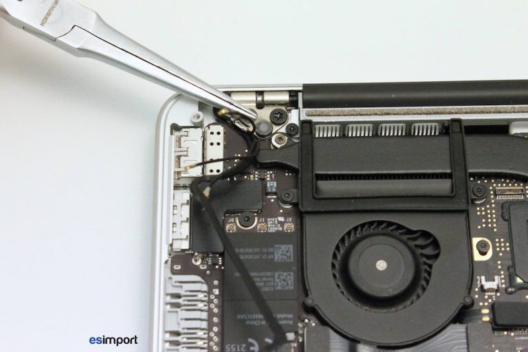 Changement écran macbook A1425