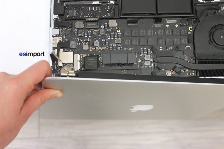 Changement écran macbook A1502