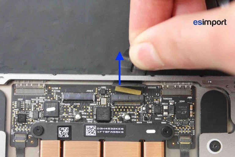 Démontage trackpad Macbook 12″ A1534 début 2015