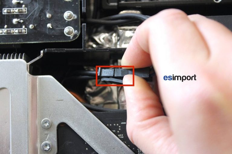03-DECONNECTER-CABLE-ALIMENTATION-IMAC-2
