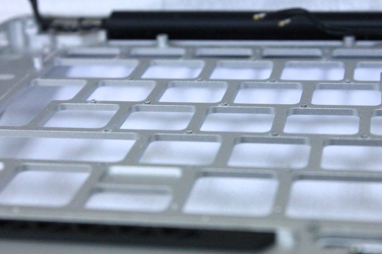 Changement clavier macbook A1369