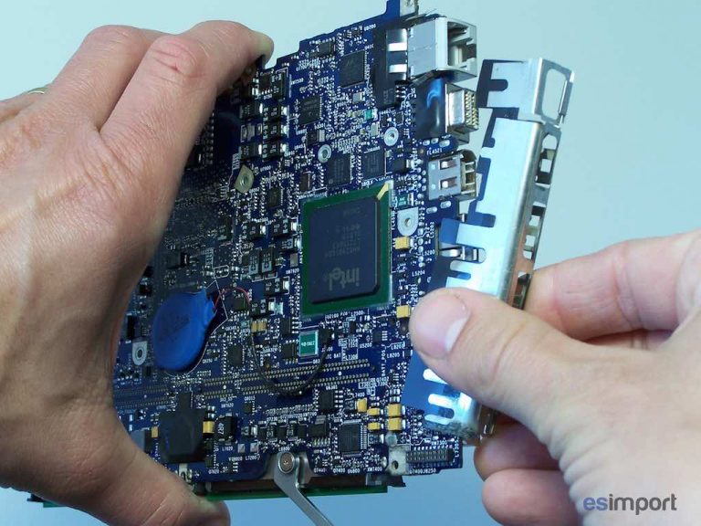 Changement carte mère macbook A1181