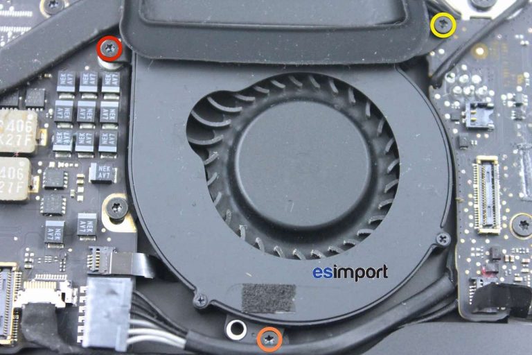 Changement carte mère macbook A1466