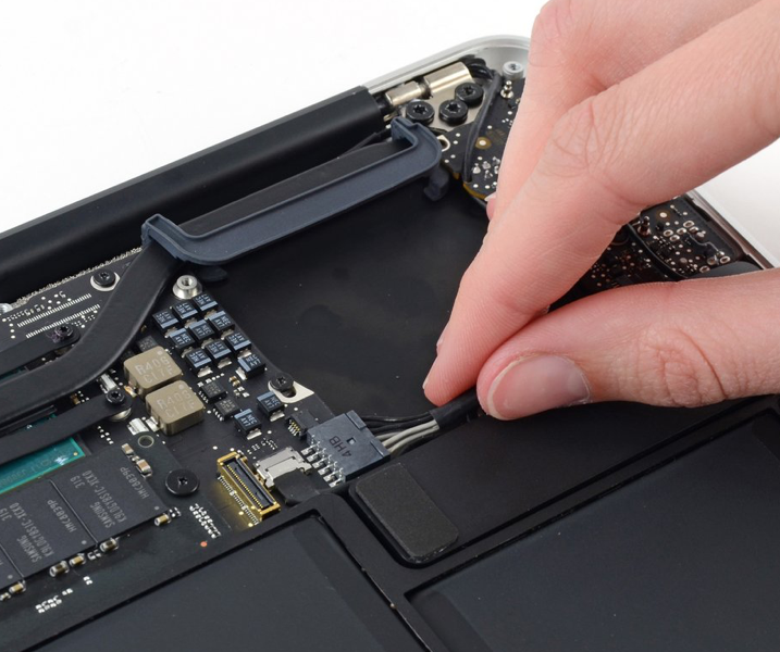 CABLE CARTE FILLE MACBOOK AIR A1466