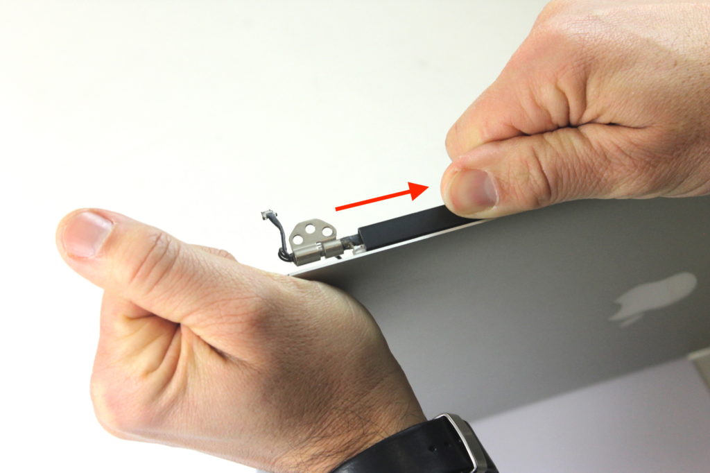 Changement manchon macbook A1466