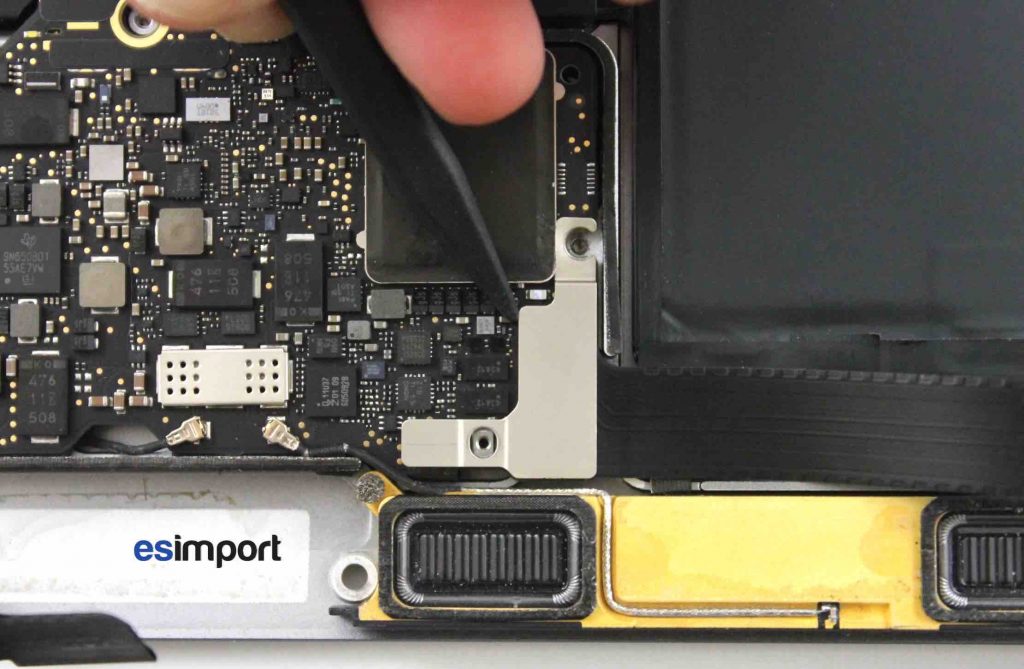 démontage capot Macbook 12 pouces 2015