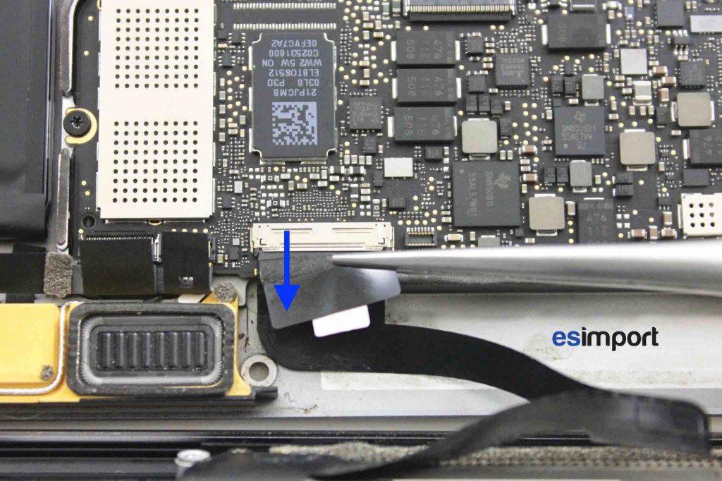 démontage capot Macbook 12 pouces 2015