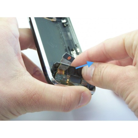 Changement du dock connecteur sur un iPhone 3G