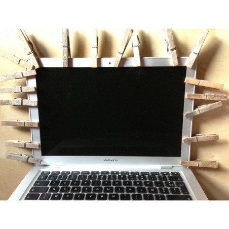 changement écran LCD macbook air 13" A1237 modèle 2008