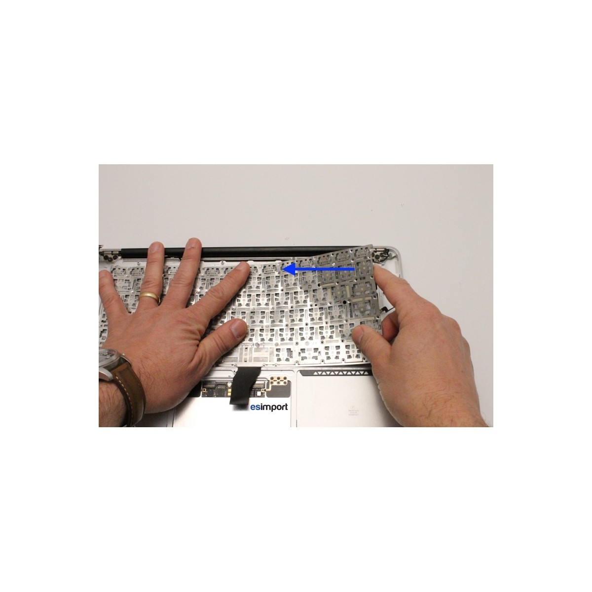 Tuto Changement clavier seul Macbook air 13" A1466