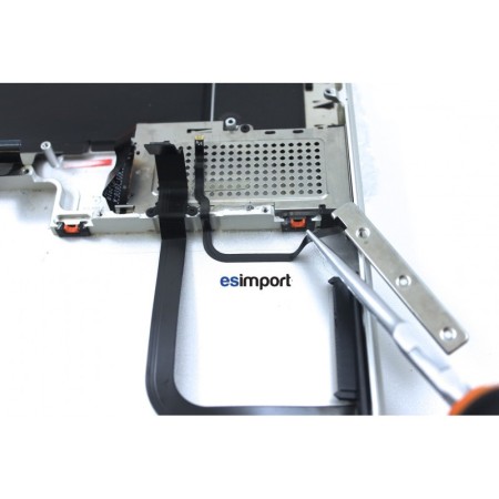 Tuto changement câble témoin indicateur batterie MacBook Pro 17" A1297