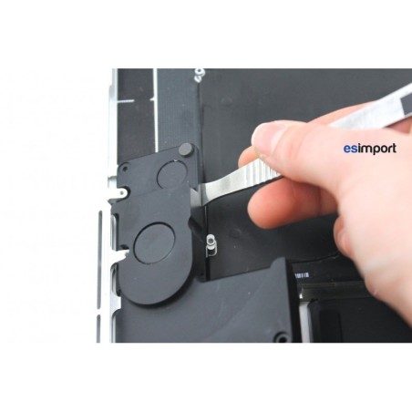 Tuto Changement des haut-parleurs du MacBook Pro 15" A1398 Retina