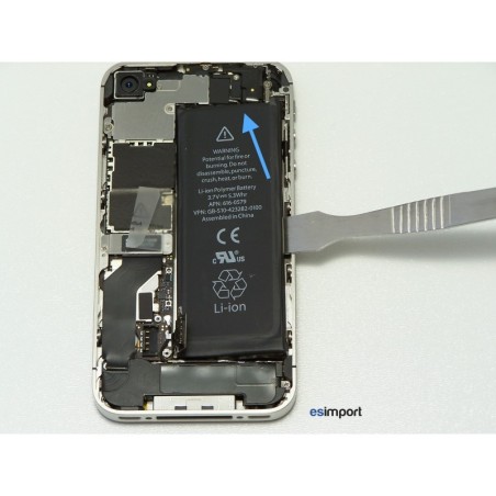démontage et remplacement de la batterie sur un iPhone 4S