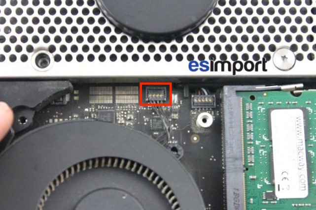 Démontage carte-mère Mac Mini A1347 Mi 2011